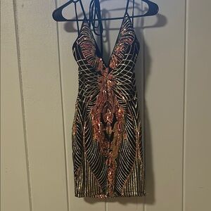 Sexy and Sophisticated Black and Gold Sequin Halter V-neck Dress